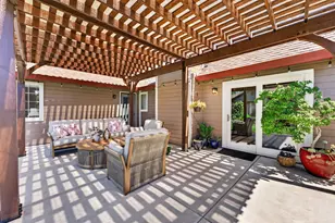 2419 Laurelwood Ct, Rocklin, CA 95677 - Photo 32