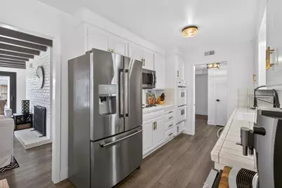 2910 Huntington Road, Sacramento, CA 95864 - Photo 8