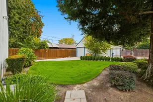 1246 E Canal Dr, Turlock, CA 95380 - Photo 16
