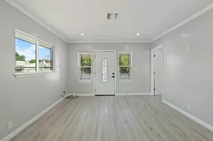 830 N Sierra Nevada St, Stockton, CA 95205 - Photo 8