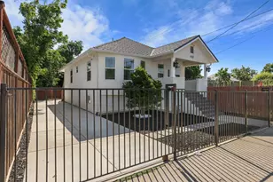 830 N Sierra Nevada St, Stockton, CA 95205 - Photo 2