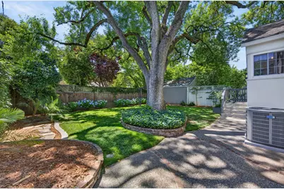 1810 9th Avenue, Sacramento, CA 95818 - Photo 52