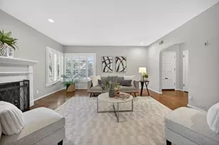 1810 9th Ave, Sacramento, CA 95818 - Photo 2