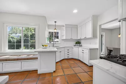 1810 9th Avenue, Sacramento, CA 95818 - Photo 18