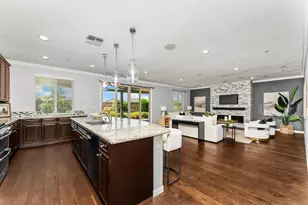 9356 Wild Lilac Cir, Sacramento, CA 95829 - Photo 8
