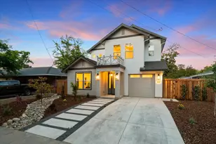 2909 57th St, Sacramento, CA 95817 - Photo 2