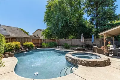 1527 Glenwood Court, Escalon, CA 95320 - Photo 52