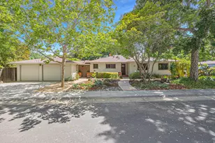 35 Parkside Dr, Davis, CA 95616 - Photo 1