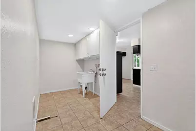 4437 Stockbridge Avenue, Sacramento, CA 95842 - Photo 18