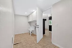 4437 Stockbridge Ave, Sacramento, CA 95842 - Photo 18