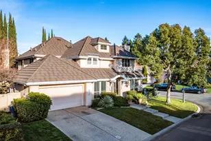 7717 E Port Dr, Sacramento, CA 95831 - Photo 2