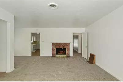 2135 Manchester Avenue, Stockton, CA 95204 - Photo 8