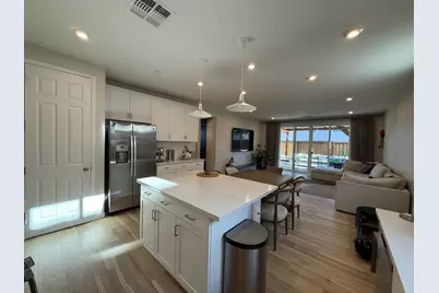 1041 Solace River Way, Roseville, CA 95747 - Photo 2