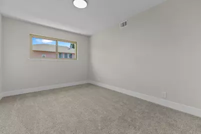 6831 Oaklawn Way, Fair Oaks, CA 95628 - Photo 18