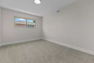 6831 Oaklawn Way, Fair Oaks, CA 95628 - Photo 18