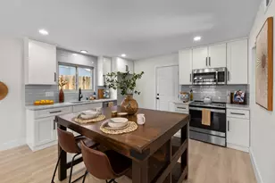 6831 Oaklawn Way, Fair Oaks, CA 95628 - Photo 14