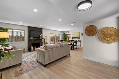 6831 Oaklawn Way, Fair Oaks, CA 95628 - Photo 6