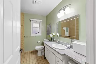 1210 35th Ave, Sacramento, CA 95822 - Photo 40