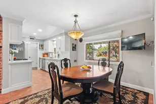 1210 35th Ave, Sacramento, CA 95822 - Photo 6