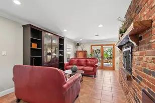 1210 35th Ave, Sacramento, CA 95822 - Photo 18