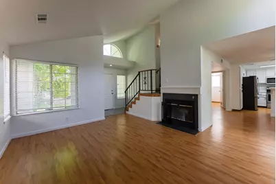 8265 Calla Way, Sacramento, CA 95828 - Photo 4