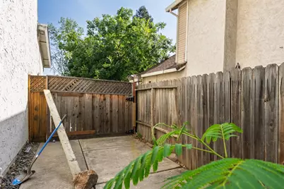8265 Calla Way, Sacramento, CA 95828 - Photo 50