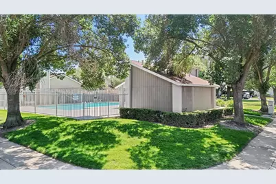 1205 Courtney Way, Modesto, CA 95358 - Photo 34
