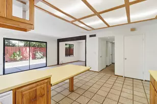 7983 Stone Canyon Cir, Citrus Heights, CA 95610 - Photo 20