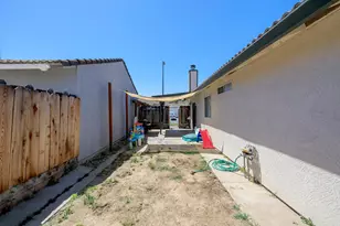 1300 Windsor Ct, Turlock, CA 95380 - Photo 20