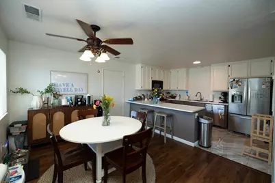 1300 Windsor Court, Turlock, CA 95380 - Photo 8