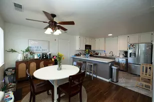 1300 Windsor Ct, Turlock, CA 95380 - Photo 8
