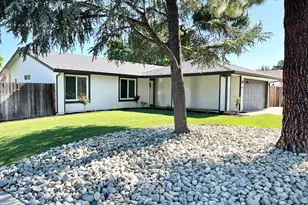 7072 Sunburst Way, Citrus Heights, CA 95621 - Photo 2