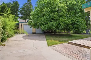 2411 Pinehurst Dr, Oakdale, CA 95361 - Photo 22