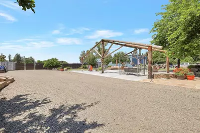 1665 S Township Road, Yuba City, CA 95993 - Photo 32
