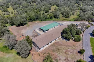 22525 Kingston Ln, Grass Valley, CA 95949 - Photo 16