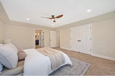 898 Lake Front Drive, Sacramento, CA 95831 - Photo 26