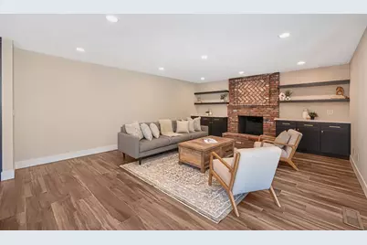 898 Lake Front Drive, Sacramento, CA 95831 - Photo 20