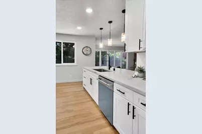 813 Columbia Drive, Sacramento, CA 95864 - Photo 22