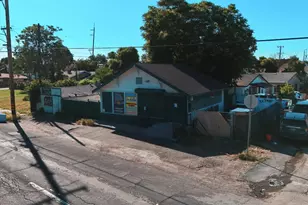1902 E Harding Way, Stockton, CA 95205 - Photo 12