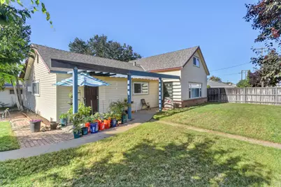 2740 El Caprice Drive, Rancho Cordova, CA 95670 - Photo 2