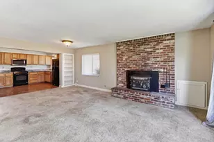 2740 El Caprice Dr, Rancho Cordova, CA 95670 - Photo 8