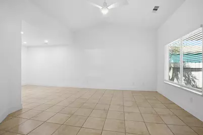 1646 E 8th Street, Stockton, CA 95206 - Photo 8