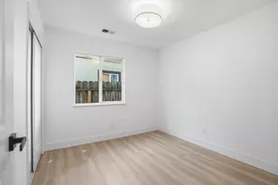 1646 E 8th St, Stockton, CA 95206 - Photo 18