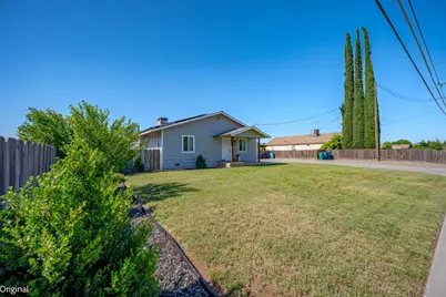 456 E Gerard Avenue, Merced, CA 95341 - Photo 2