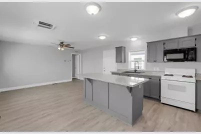 Moffat Boulevard #33, Manteca, CA 95336 - Photo 8