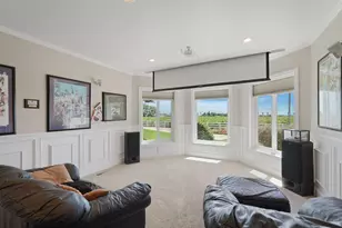 21649 N Des Moines Rd, Acampo, CA 95220 - Photo 14