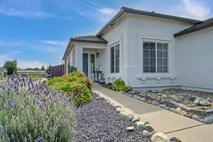 201 Stavros Ct, Roseville, CA 95678 - Photo 10