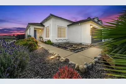201 Stavros Court, Roseville, CA 95678 - Photo 2