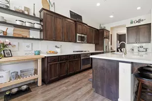 10337 Dynamic Wy, Elk Grove, CA 95757 - Photo 10