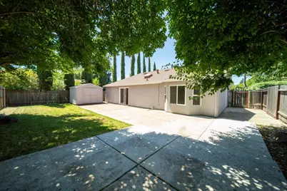 2730 Garfield Avenue, Carmichael, CA 95608 - Photo 26